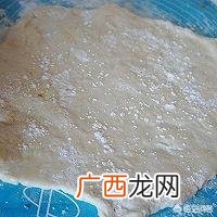 烫面油饼的做法,烫面油饼的做法是怎样的？