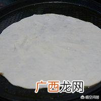烫面油饼的做法,烫面油饼的做法是怎样的？
