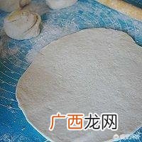 烫面油饼的做法,烫面油饼的做法是怎样的？