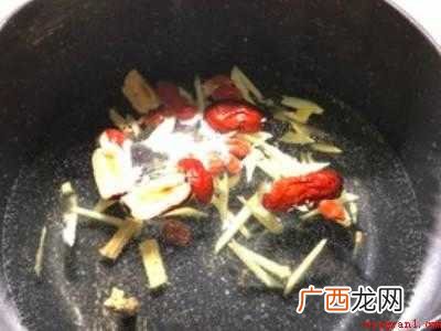 公鸡蛋怎么做才好吃