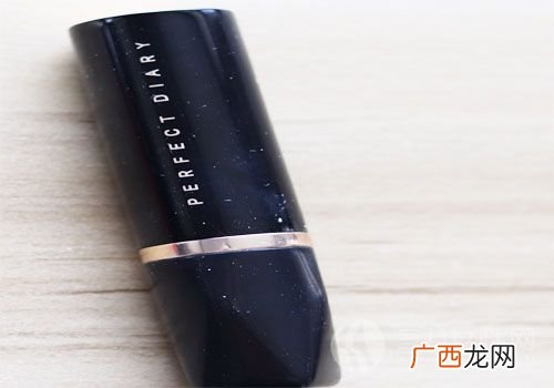 完美日记是什么东西的牌子,完美日记是什么档次？