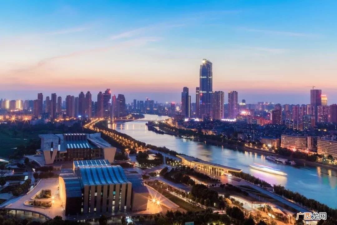 东湖是哪个省的城市,东湖的来历和由来？