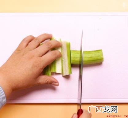 sào 臊子面的做法有哪些 哨子面的做法有哪些