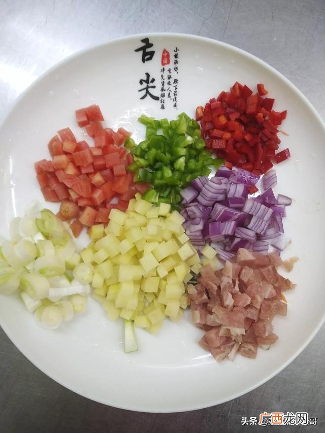 百梦多咖喱一次用多少,听说百梦多咖喱做的咖喱饭很好吃，是这样吗？