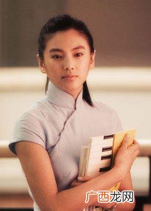 张雨绮长江七号演的谁,长江七号中周星驰的角色叫什么名字？