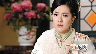 历史上和珅的妻子是谁,和珅是太监为什么还娶妻子？