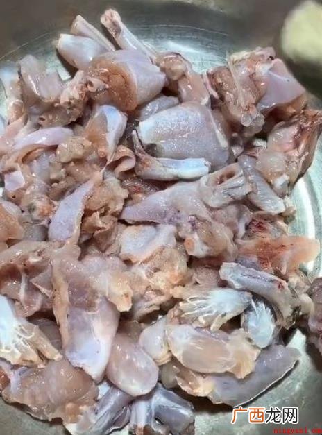 水煮牛蛙的家常做法是什么