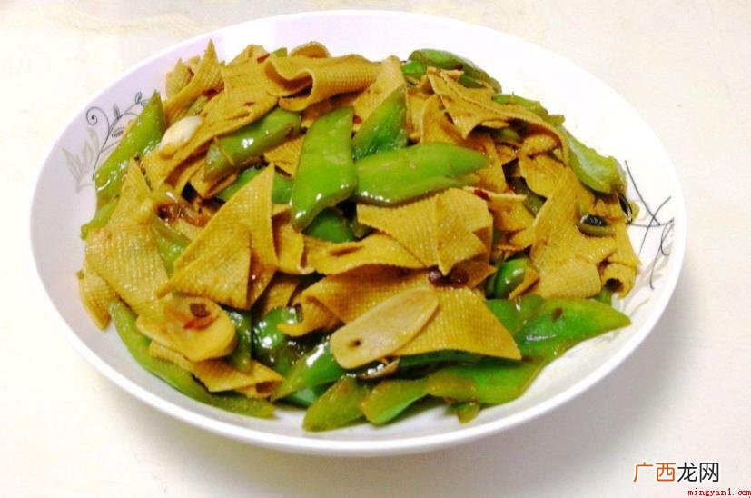 青椒豆腐皮的菜品特色是什么
