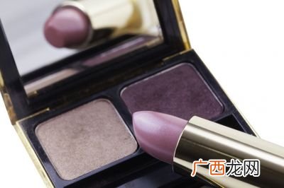 nars是什么牌子,nars是什么粉底液？