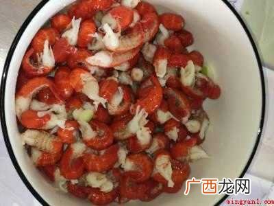 蒜香虾尾制作方法