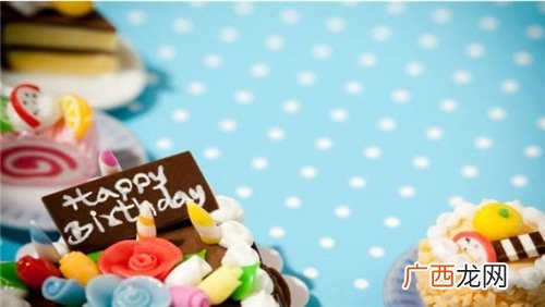 过生日发朋友圈的句子,自己过生日的说说？