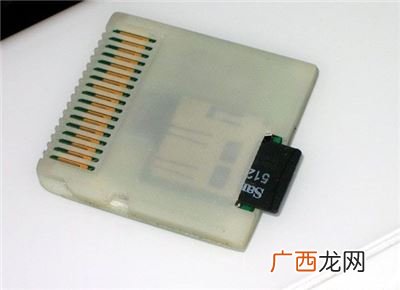 NDS最好的烧录卡是什么,n3ds最好用什么烧录卡啊?在推荐几个好玩的nds系列游戏!谢谢了？