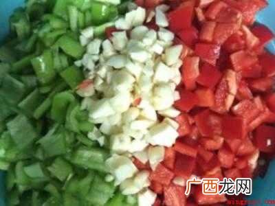 腌青椒怎么做才又脆又好吃