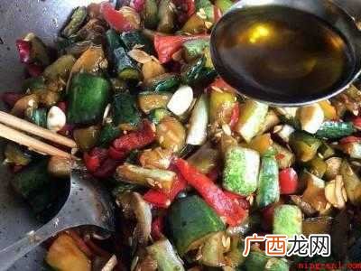 怎么腌制酱黄瓜又简单又好吃