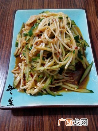 金针蘑都有什么吃法,金针菇炒什么最好吃家常做法？