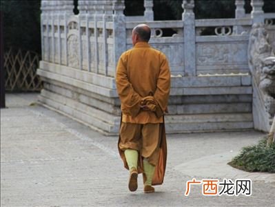 少林寺的扫地僧什么意思,鲍方为啥叫扫地僧？
