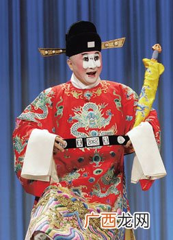 生旦净丑的意思,生旦净末丑净指的是什么？