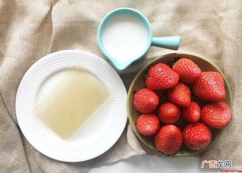 明胶和吉利丁粉的区别是什么 吉利丁片和吉利丁粉的区别是什么