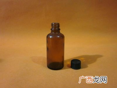 红棕色的化学物质有哪些,红棕色气体是什么化学物质？