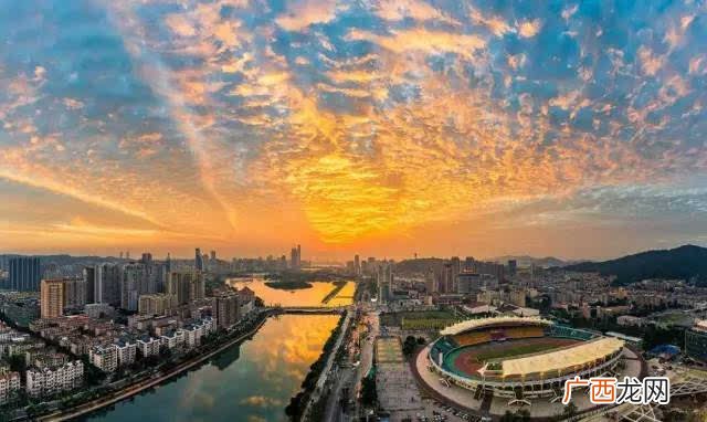 福建人口多少面积多少,中国各省海南面积？