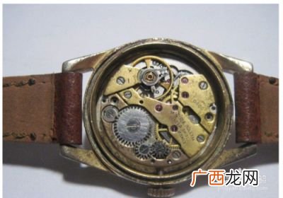 机械表突然不走了怎么办,手表不走了自己怎么修？
