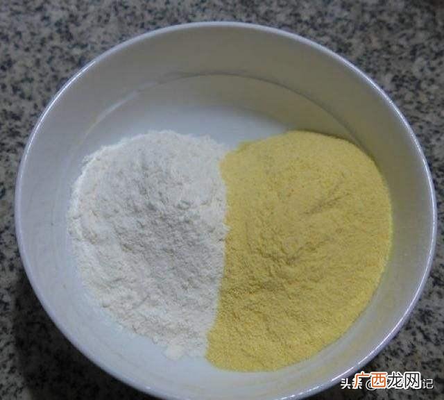 钓鱼饵料有哪些,在河里钓鱼用什么鱼饵比较好？