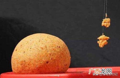 钓鱼饵料有哪些,在河里钓鱼用什么鱼饵比较好？