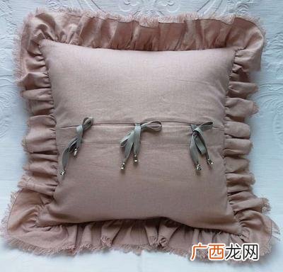 丝棉被怎样保养,丝棉被怎么洗比较好？可以用洗衣机的吗？