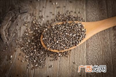 奇亚籽的正确吃法有哪些,牛奶泡奇亚籽要泡多久？
