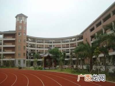 公办学校和民办学校有什么区别,公办学校和民办学校的区别？
