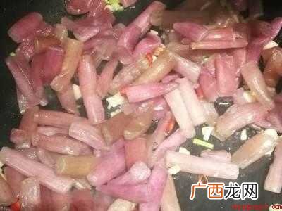 鸡头杆子怎么做好吃共有3步 鸡头杆子怎么做好吃