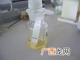 提取液和层析液的区别,层析液是什么？层析液分离色素的原理是什么？