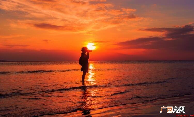 看夕阳西下的心情句子有什么 看夕阳西下的心情句子有哪些