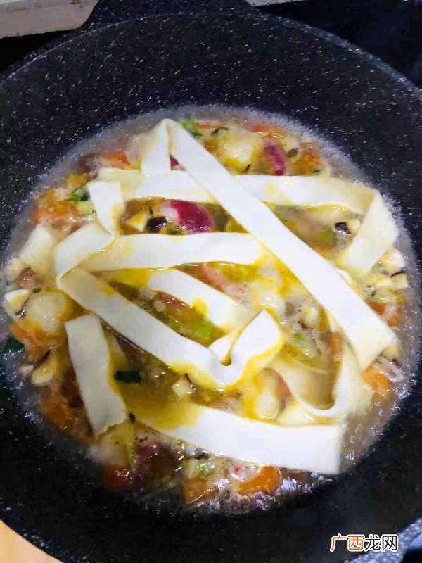 甘肃面片怎么做好吃,兰州萝卜面片的做法？