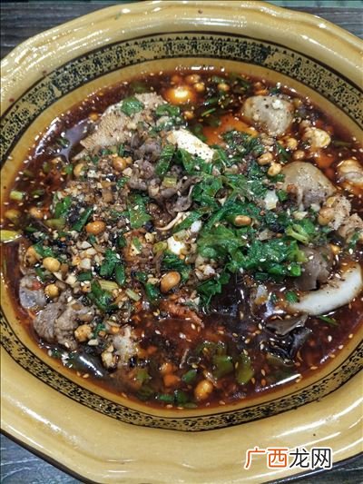 素冒菜的热量是多少啊,一个人吃冒菜几个菜够？