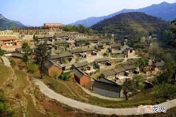 山西地坑村在哪,神龙湾井底村景区门票？