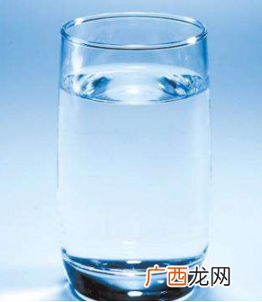 2000ml水有多少,2000 毫升能装多少水?