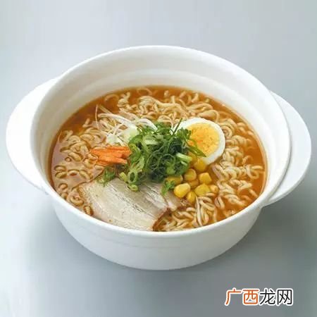 怎么用微波炉煮泡面,我想知道如何用微波炉煮泡面啊？