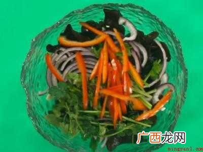 木耳怎么吃好吃又简单