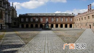 贵族学校是什么,为什么国际关系学院叫贵族学校？