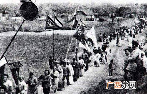 上官云相将军最后是怎么死的,笑傲江湖上官云之死？