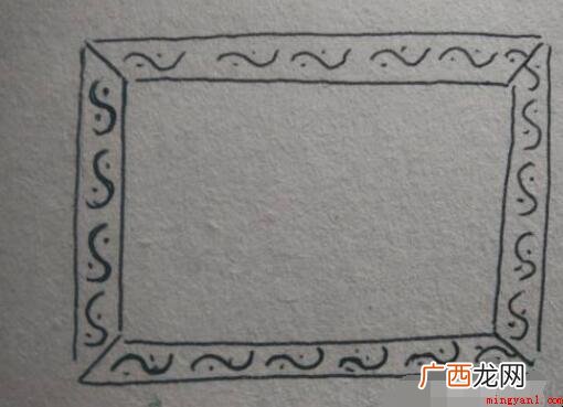 相框简笔画怎么画 画出风景画框轮廓 相框简笔画怎么画