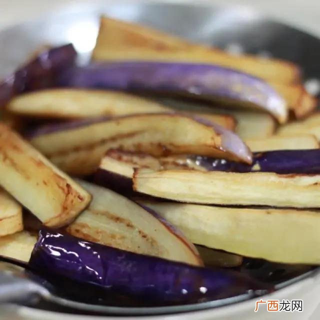 红豆角的做法你喜欢吃吗,红豆角茄子的家常做法？