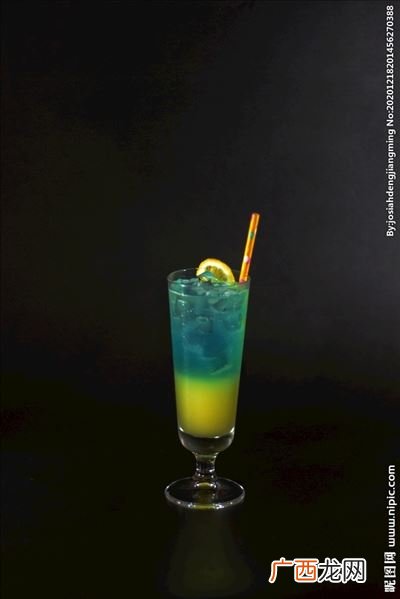 蓝色夏威夷鸡尾酒,阿水大杯茶蓝色夏威夷里面有什么？
