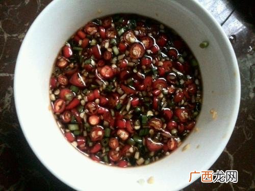 小米辣怎么做好吃,腌小米椒怎么做好吃放的时间又长？