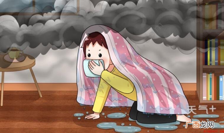 发生火灾时的正确做法是什么