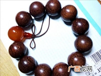 黑檀手串开始怎么盘玩,乌木手串怎么串好看？