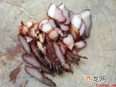熏腊肉怎么做才好吃