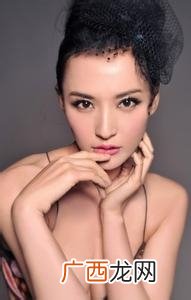 莫小棋在电影京城81号里扮演什么角色,京城81号中许若卿和陆蝶玉是什么关系？