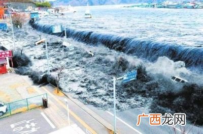 海啸形成的原因是什么,海啸的主要原因？